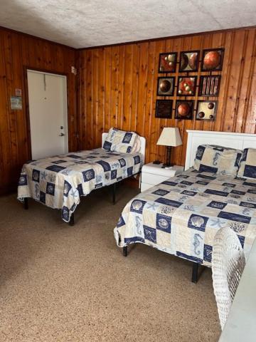 Seahorse Inn New Smyrna Beach Bagian luar foto