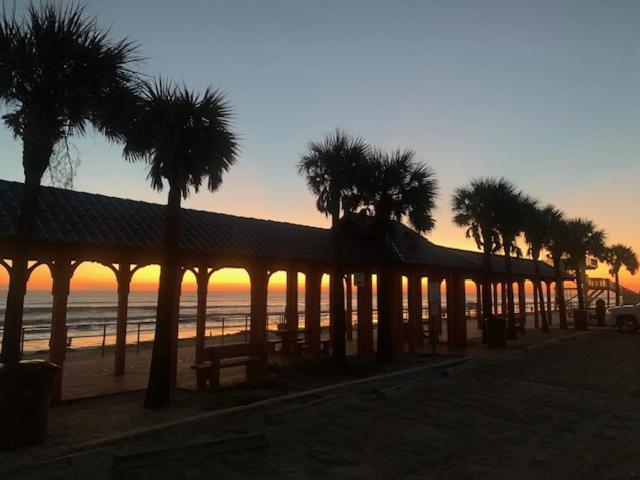 Seahorse Inn New Smyrna Beach Bagian luar foto